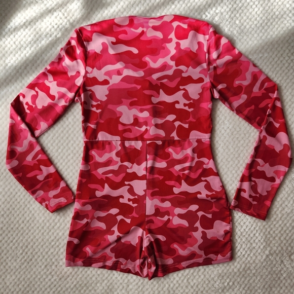 Pink Camo Playsuit - Picture 6 of 6